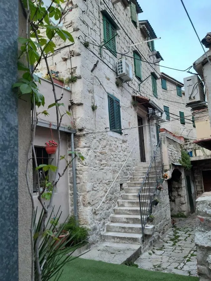 Rooms & Apartment Lasta Split 0*,